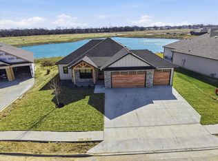 14670 Wellstead Dr, Hallsville, MO 65255