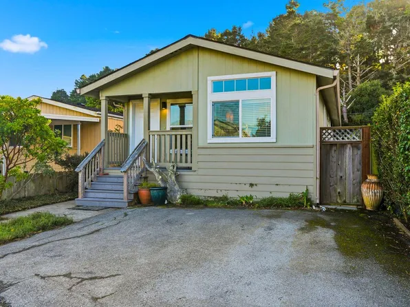 172 Culebra Ln #172, Moss Beach, CA 94038