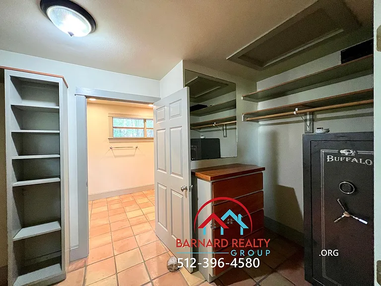 12365 FM 20 — Photo 19
