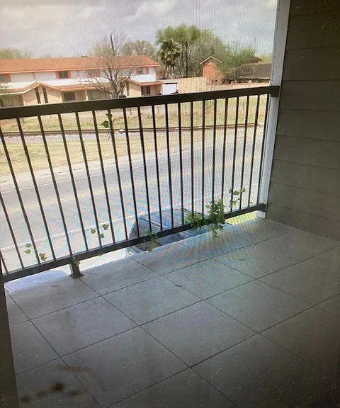 723 W Hill Dr #3 — Photo 8