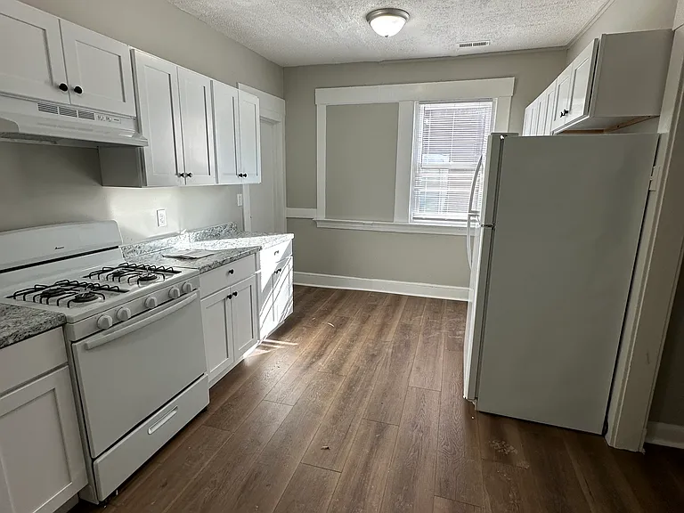 401 Sherman Ave #A6 — Photo 3