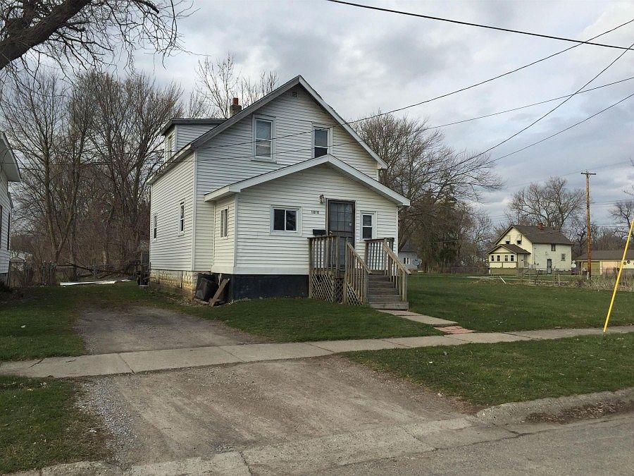 2nd image of 1010 W Baltimore Blvd