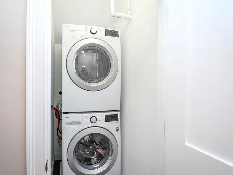 43 Cypress St #3 — Photo 3
