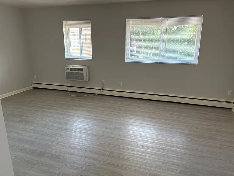 Glen Croft Club — Photo 11