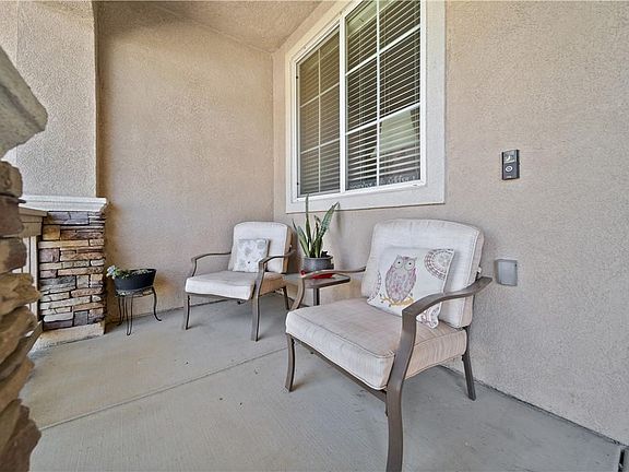 5th image of 34451 Glenwood Dr