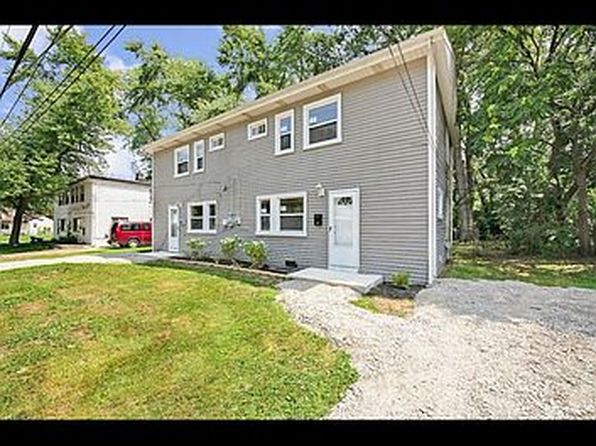 2307 Deerfield Ct