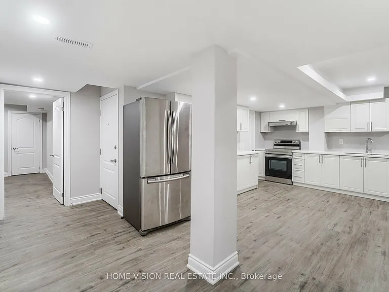 35 Little Britain Cres #BASEMENT — Photo 6