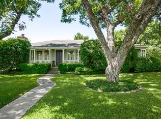 119 E Elmview Pl, Alamo Heights, TX 78209