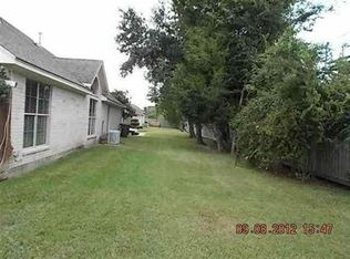 453 Harbor Oaks Dr, Beaumont, TX 77706