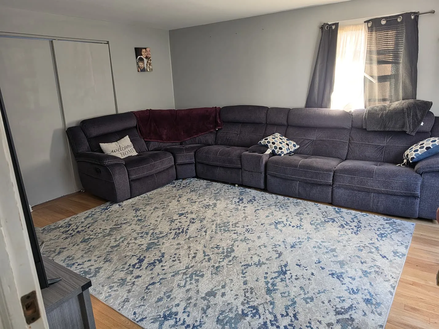 3 bed, 1176 sqft, $2,200 — Photo 2