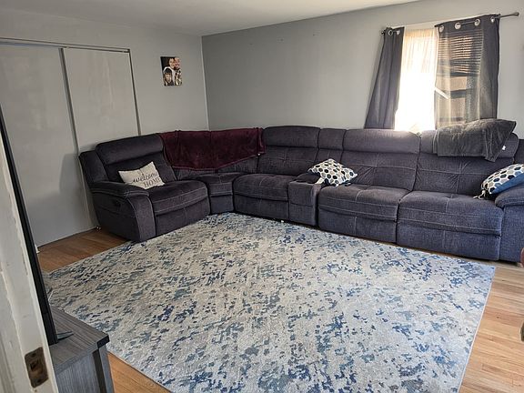2nd image of 35 Foxon St #1