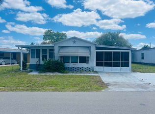 293 Magnolia Dr #293, Fruitland Park, FL 34731