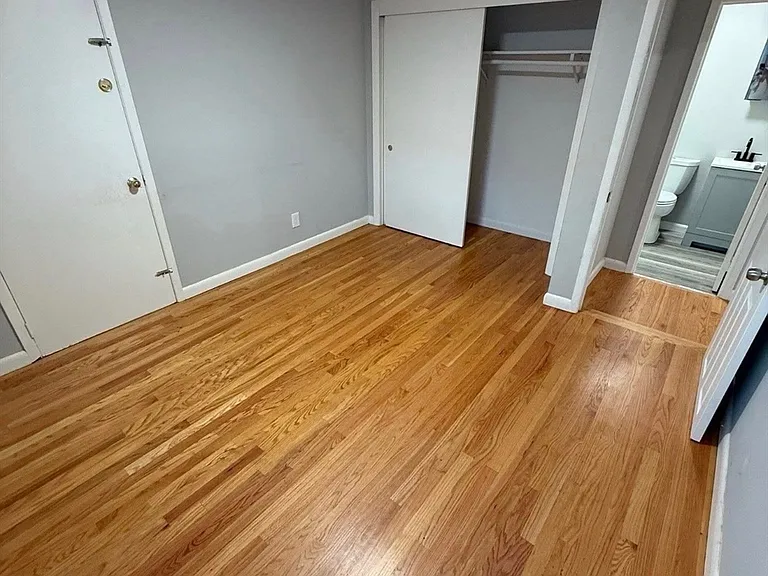 83 Haven St #6F — Photo 10