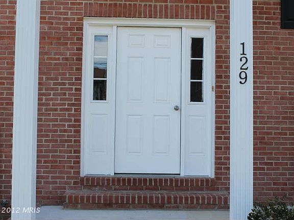 2nd image of 129 2nd St