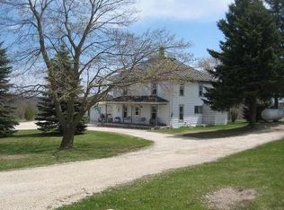 W7789 County Road V, Cascade, WI 53011