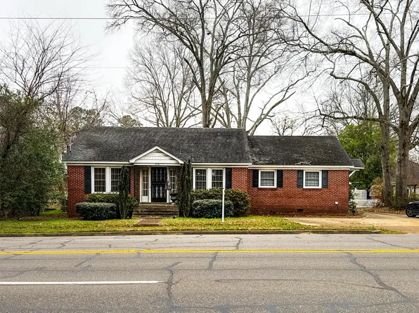 275 Bexar Ave W, Hamilton, AL 35570