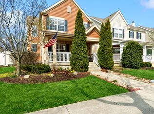 266 Longview Dr, Elgin, IL 60124