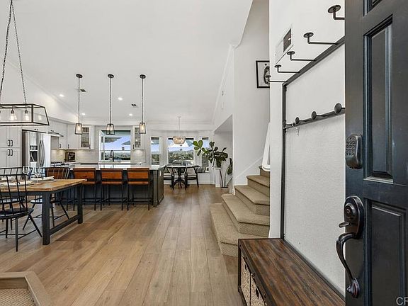 2nd image of 2063 Wandering Rd