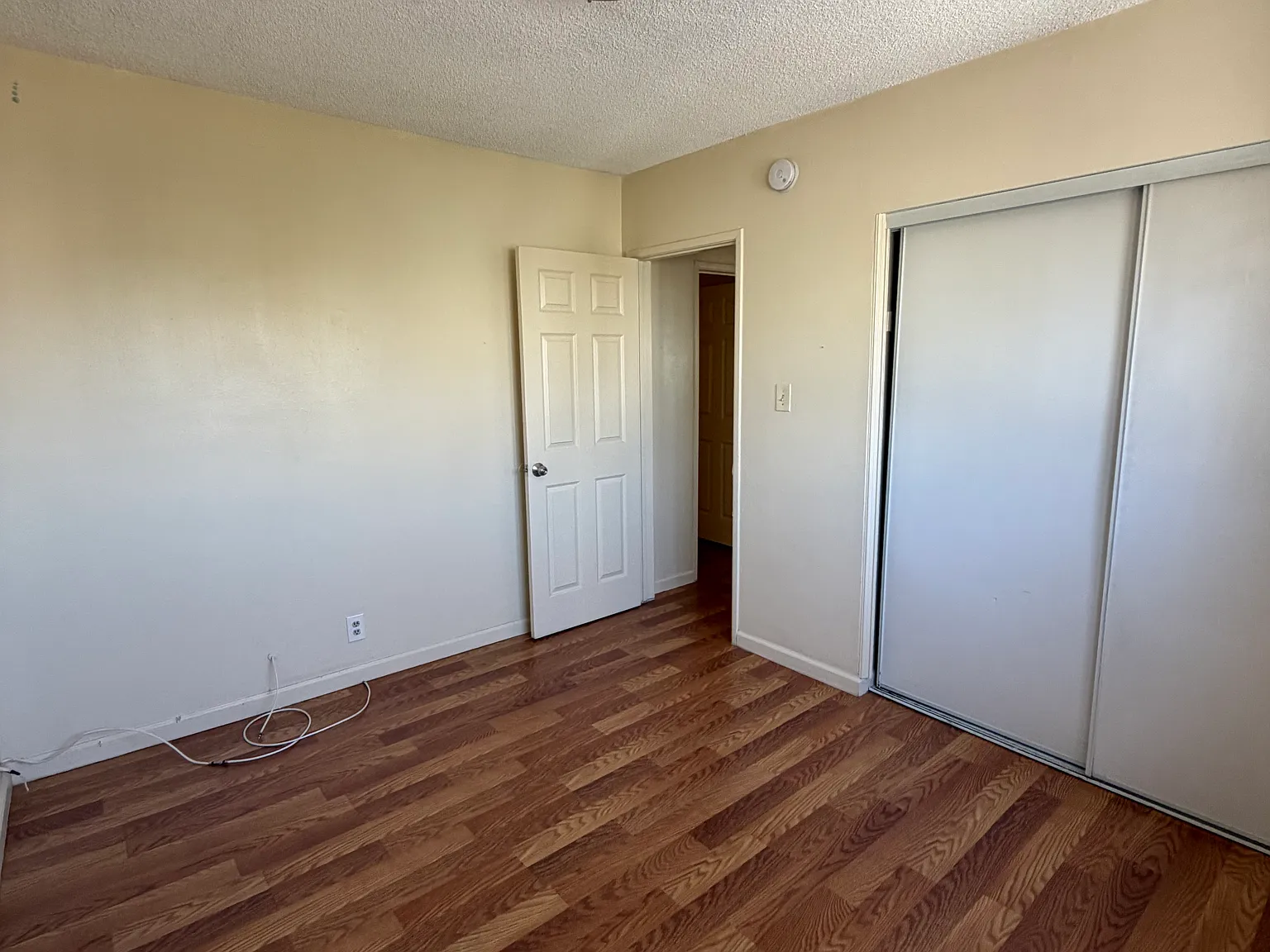 4716 Saint Elmo Dr — Photo 2