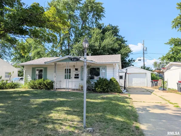 1427 Matilda St, Pekin, IL 61554