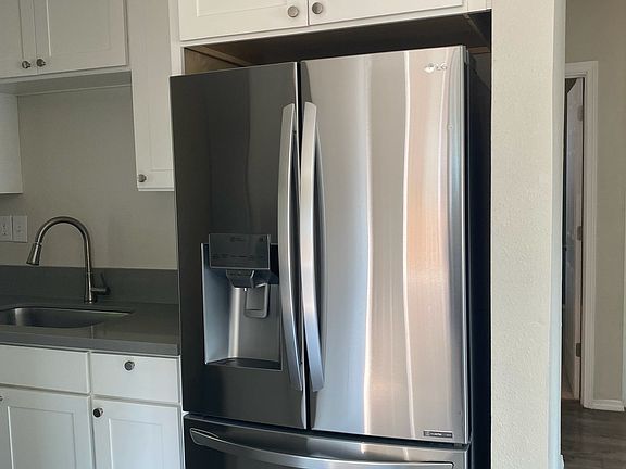 5th image of 3304 Yeoman Ave