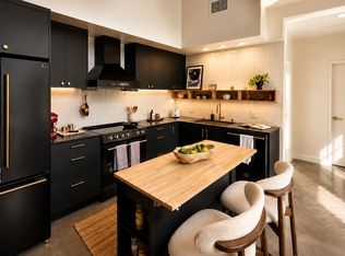 2450 S Barrington Ave #103, Los Angeles, CA 90064