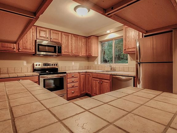 4th image of 12655 SE Nixon Ave