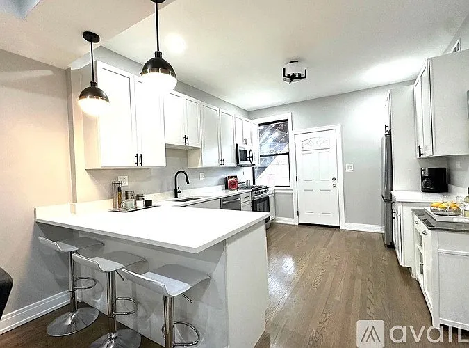 2853 W Palmer St #1W — Photo 12