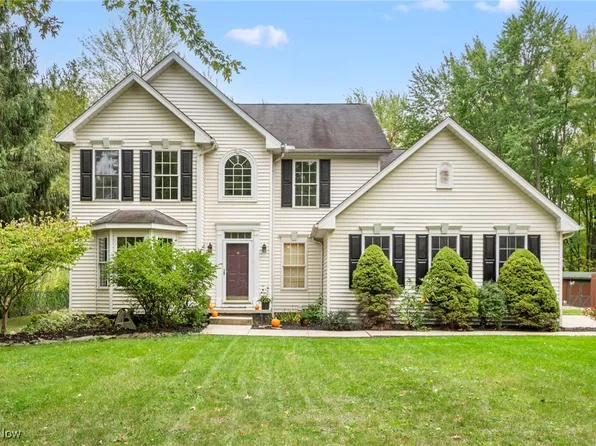 31239 Lincoln Rd, Westlake, OH 44145