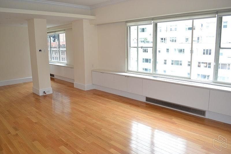 1st image of 60 W 57th St APT 19A