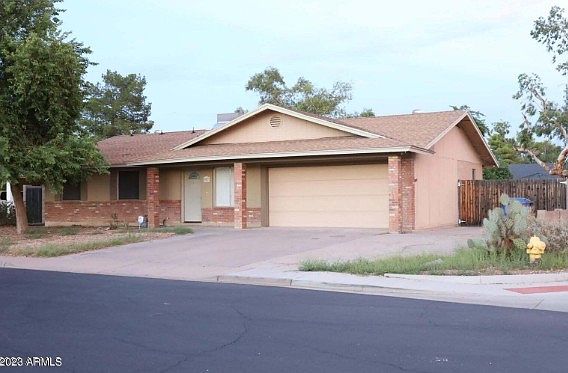 1st image of 557 S Sunwood Cir