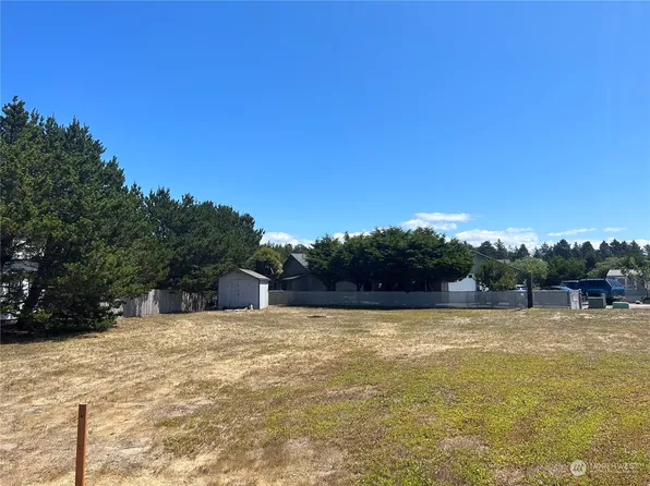 33116 G Street, Ocean Park, WA 98640
