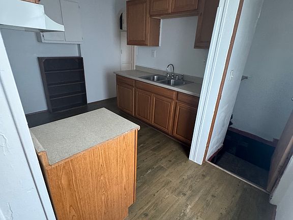 5th image of 601 N Euclid Ave