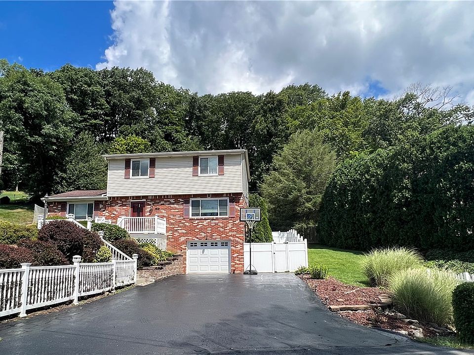 1st image of 159 Skyview Dr