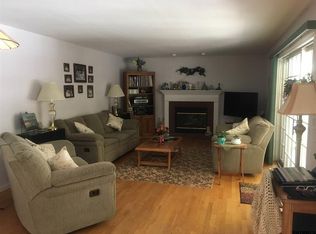 23 Orchard Dr, Queensbury, NY 12804