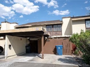560 Oakbrook Ln, Las Vegas, NV 89169