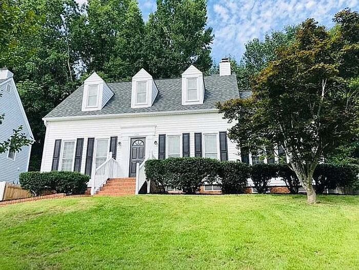 1st image of 108 Cranewater Dr
