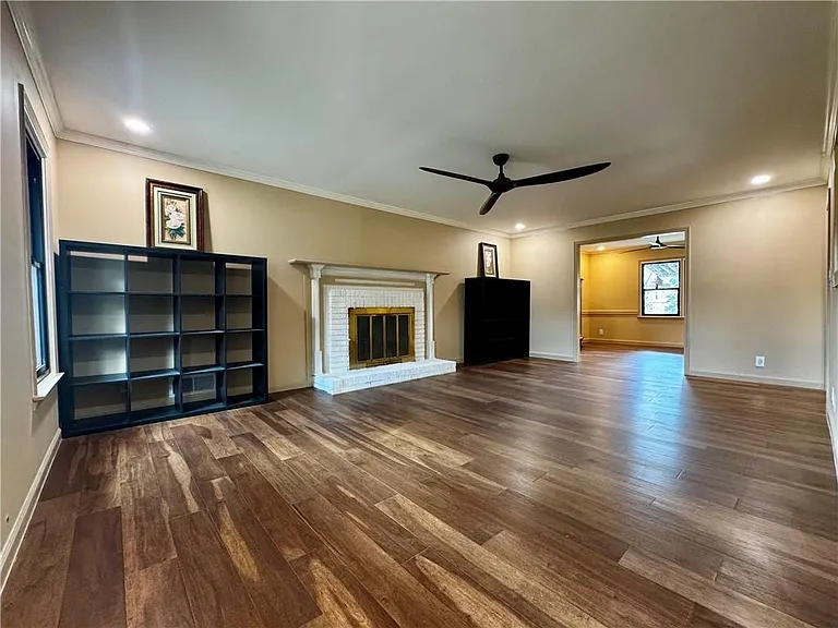 1709 Rangewood Dr SW — Photo 8