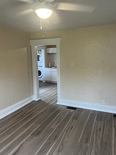 308 Essex St #2 Photo 1