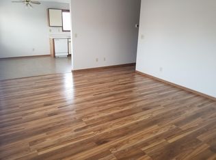 1606 Firestone Ln APT C, Valparaiso, IN 46383