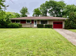 261 Sunset Dr, Highland Heights, KY 41076