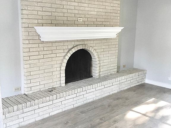 2nd image of 311 Briarwood Dr