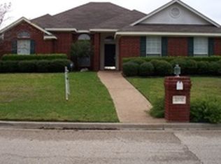 1001 Cheyenne Trl, Hewitt, TX 76643