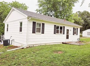 400 S Monroe Ave, Knob Noster, MO 65336
