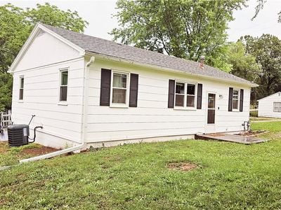 400 S Monroe Ave, Knob Noster, MO, 65336