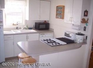 269 Ferguson Ave, Shavertown, PA 18708