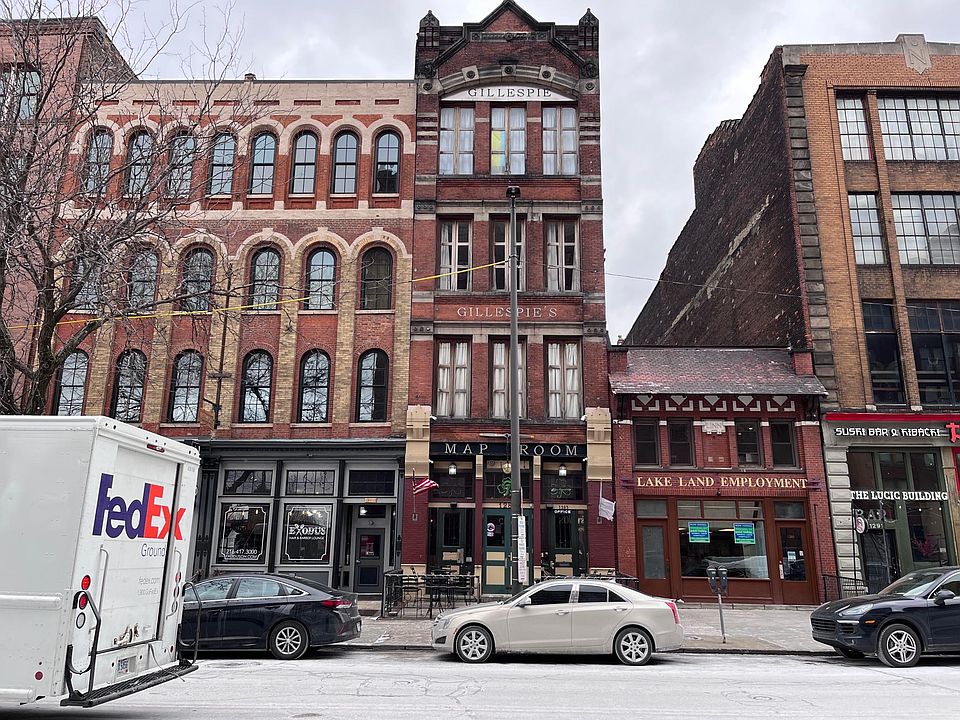 1st image of 1281 W 9th St #301