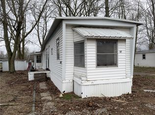 67 Lakeview Rd, Gays, IL 61928