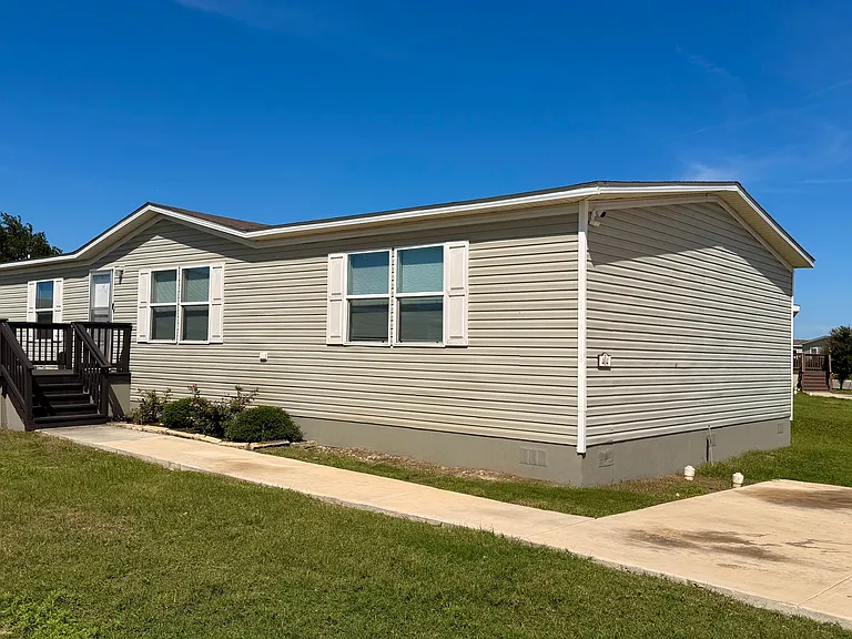 Woodlake Estates (TX) — Photo 70