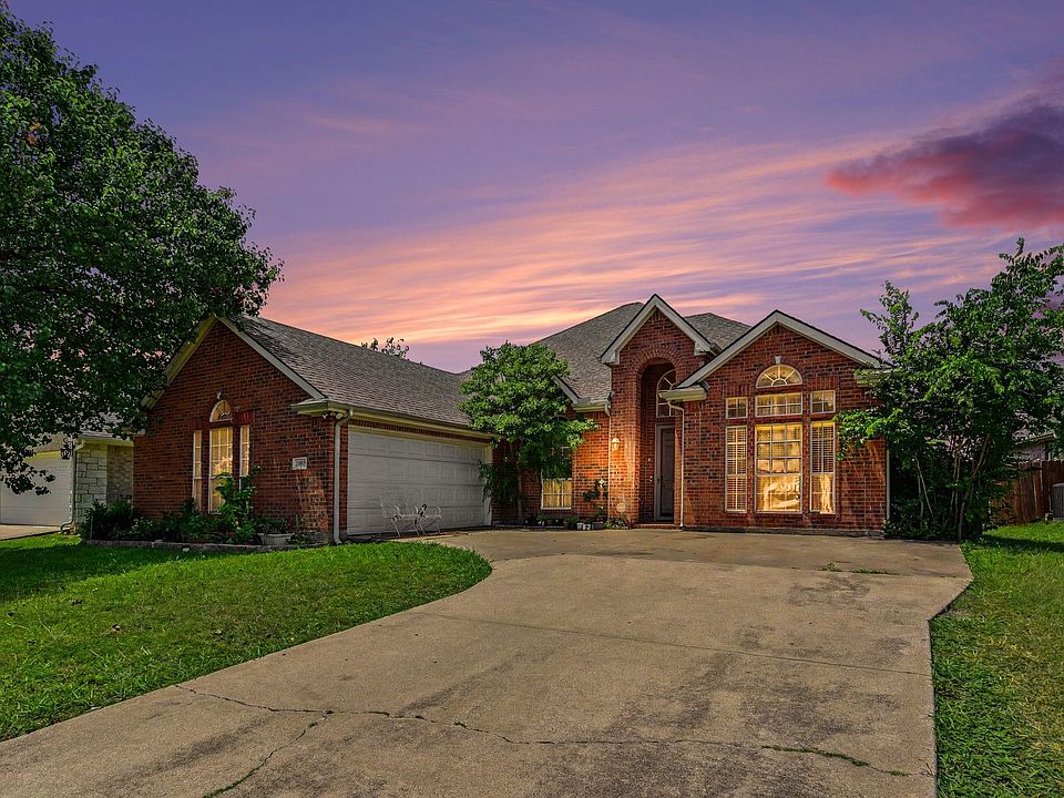 1st image of 2005 Merritt Way